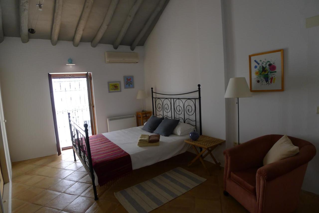Salvatierra Guest House รอนดา ภายนอก รูปภาพ